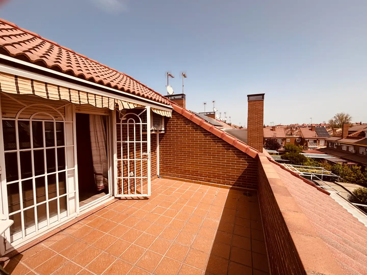 Terraza de Casa adosada en venta en Getafe con Aire acondicionado, Calefacción y Jardín privado