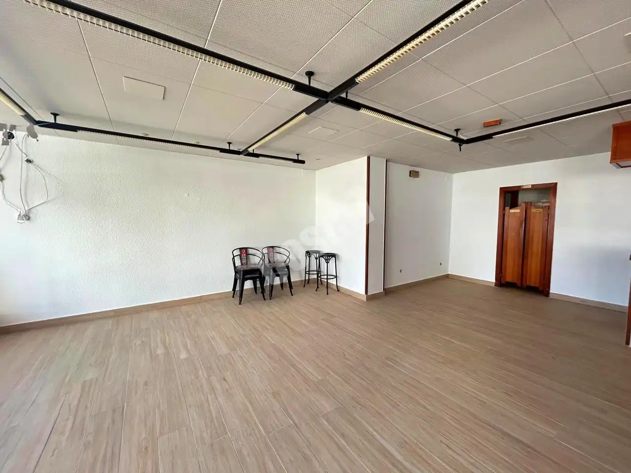 Local comercial en venda a Paseo del Sable, imagen 6