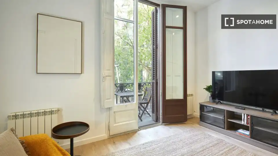 Appartamento con terrazza in affitto a Eixample, imagen 6