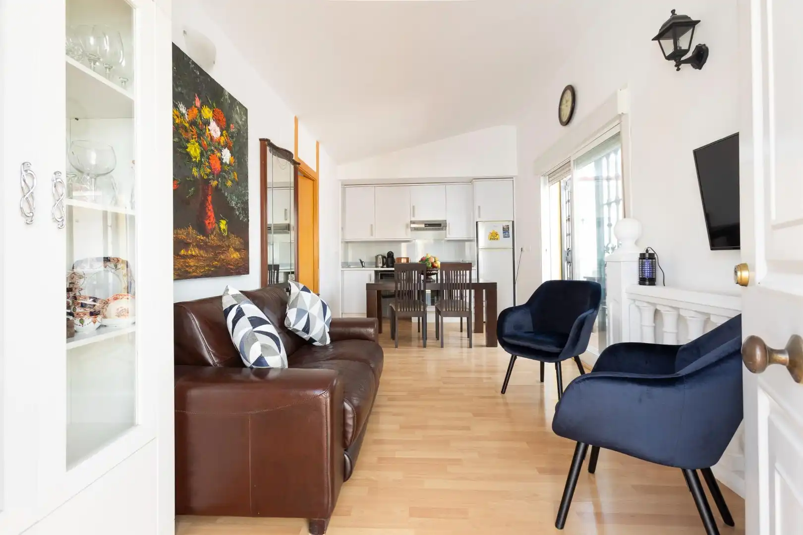 Sala de estar de Ático en venta en Albuñol con Calefacción, Terraza y Amueblado