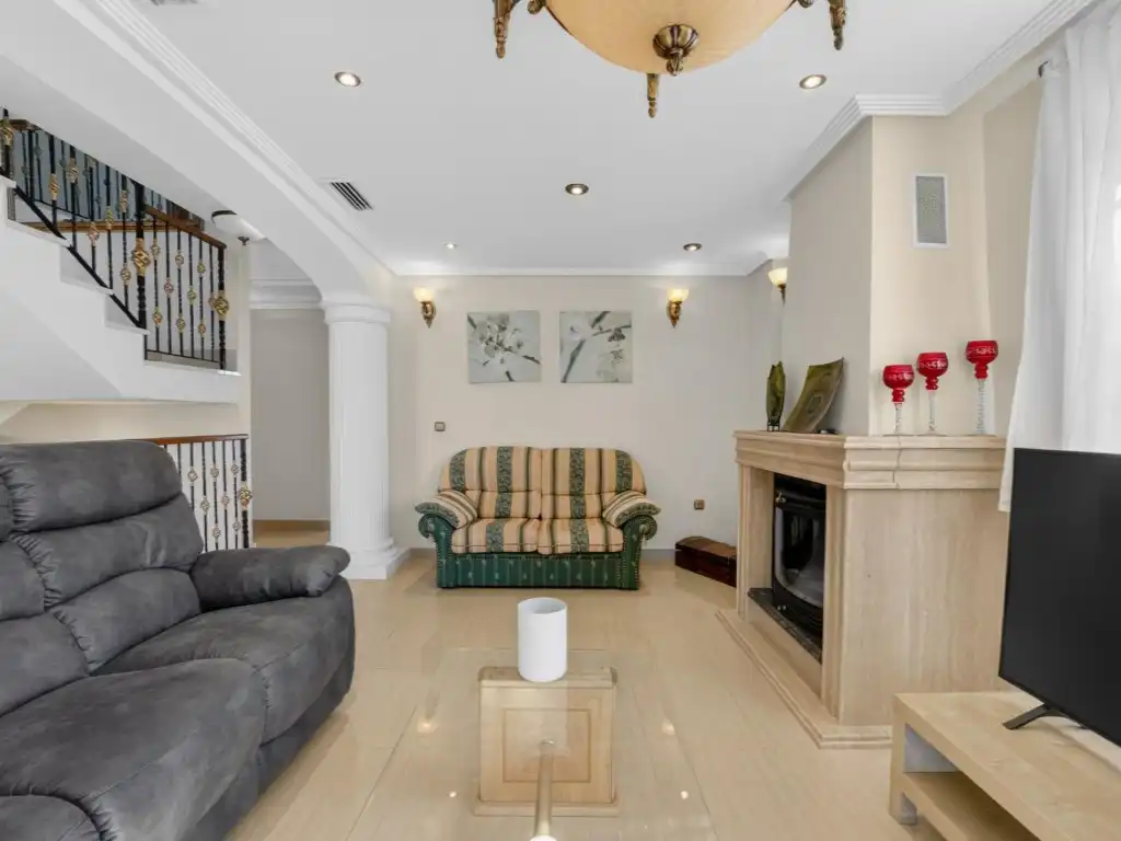 Sala de estar de Casa o chalet en venta en Orihuela con Jardín privado y Piscina