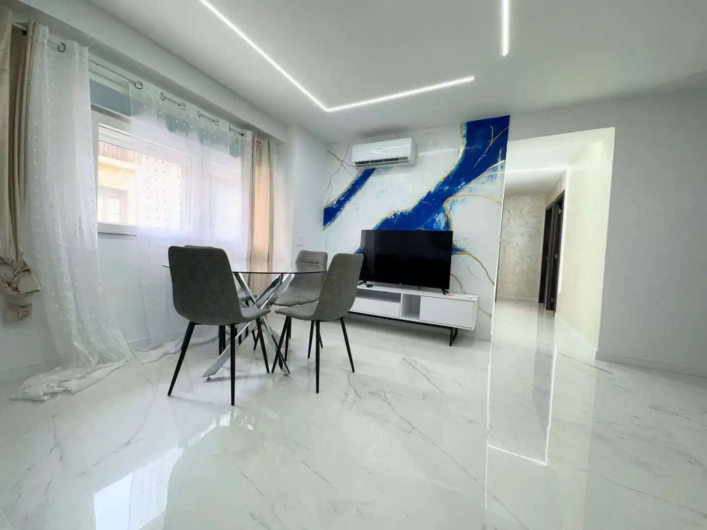 Sala de estar de Piso en venta en Alicante / Alacant con Aire acondicionado, Terraza y Trastero