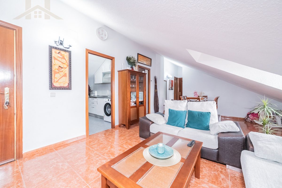 Living room of Flat for sale in Yeles  with Heating and Oven