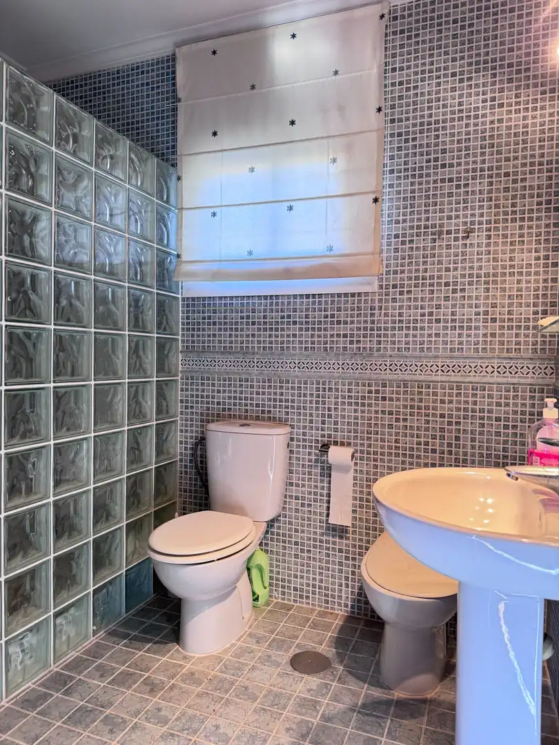 Bathroom of Houses for sale in Roquetas de Mar  with Air Conditioner, Storage room and Swimming Pool