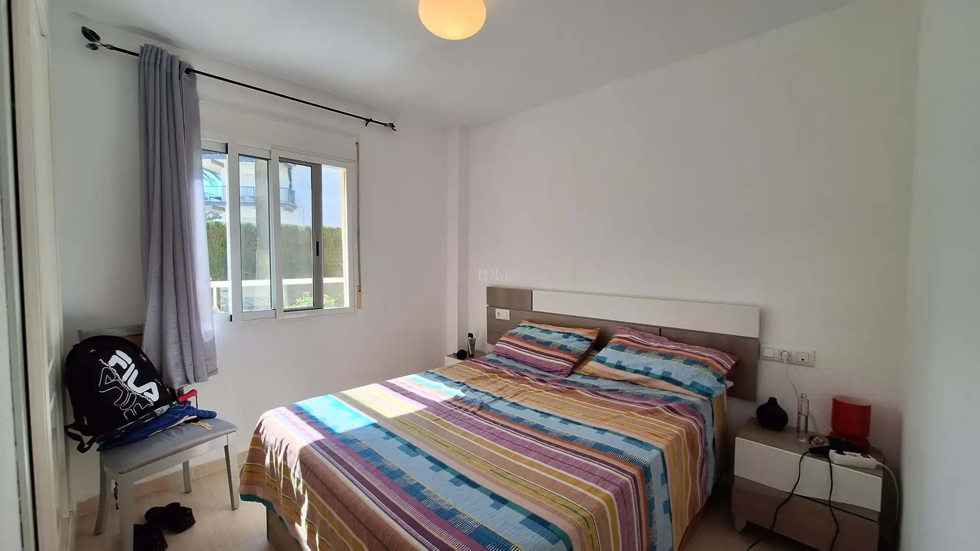 Habitación de Piso en venta en Dénia con Aire acondicionado, Terraza y Piscina