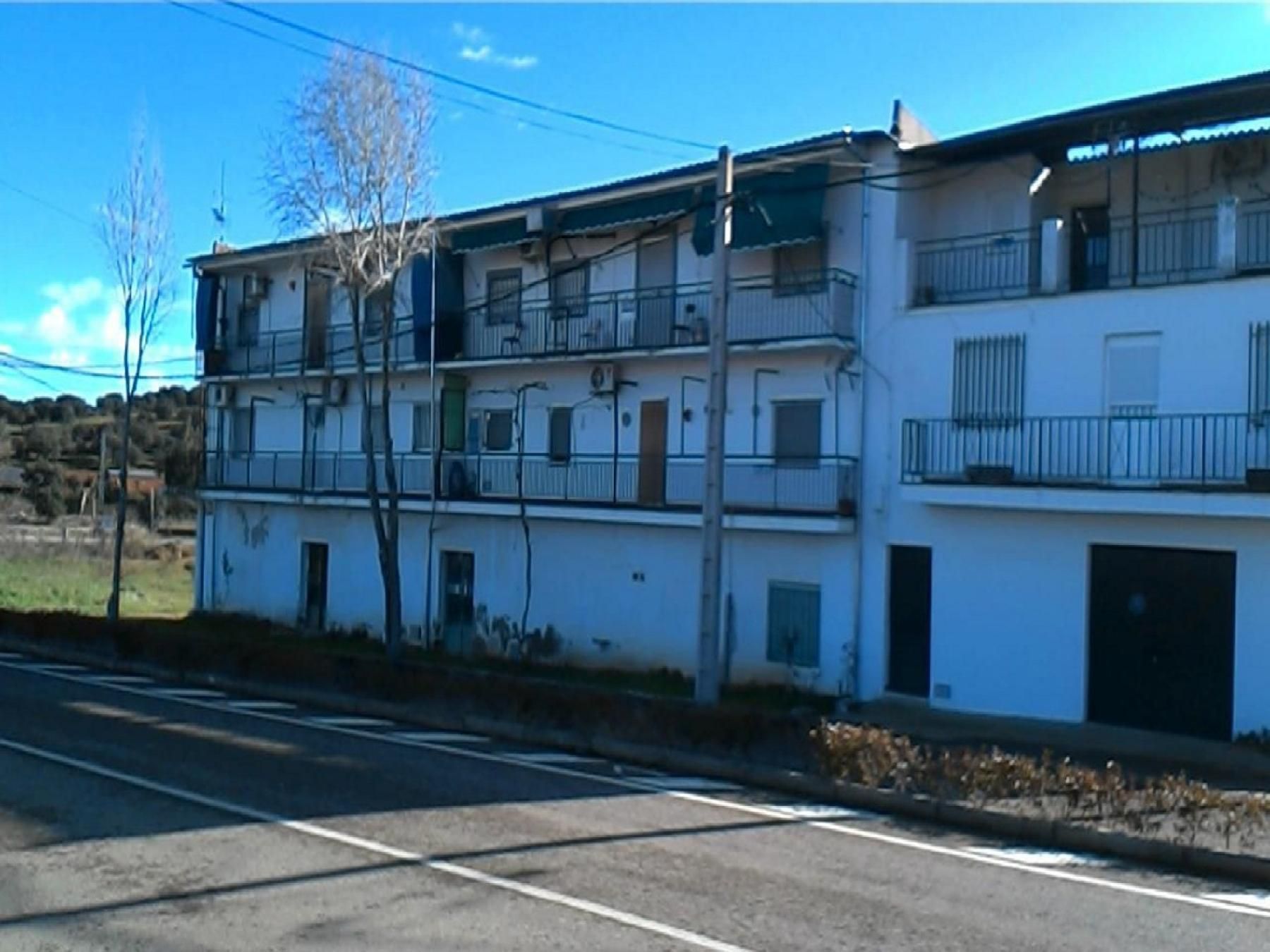 Vista exterior de Pis en venda en Valdecaballeros amb Terrassa