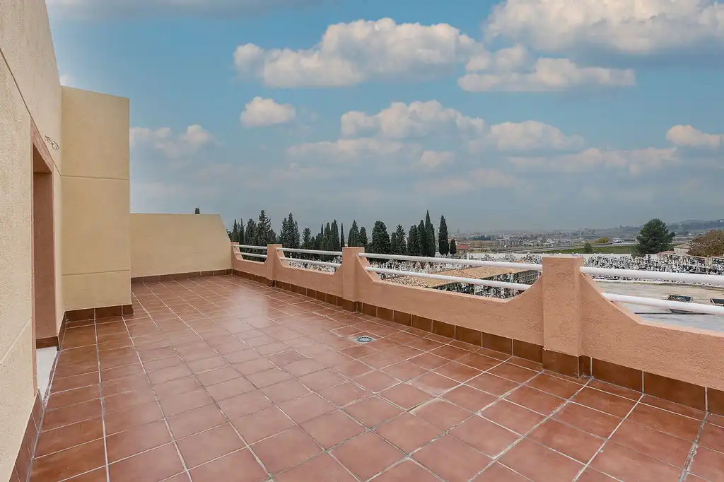 Ático en venta en C/ Torreón, Albolote