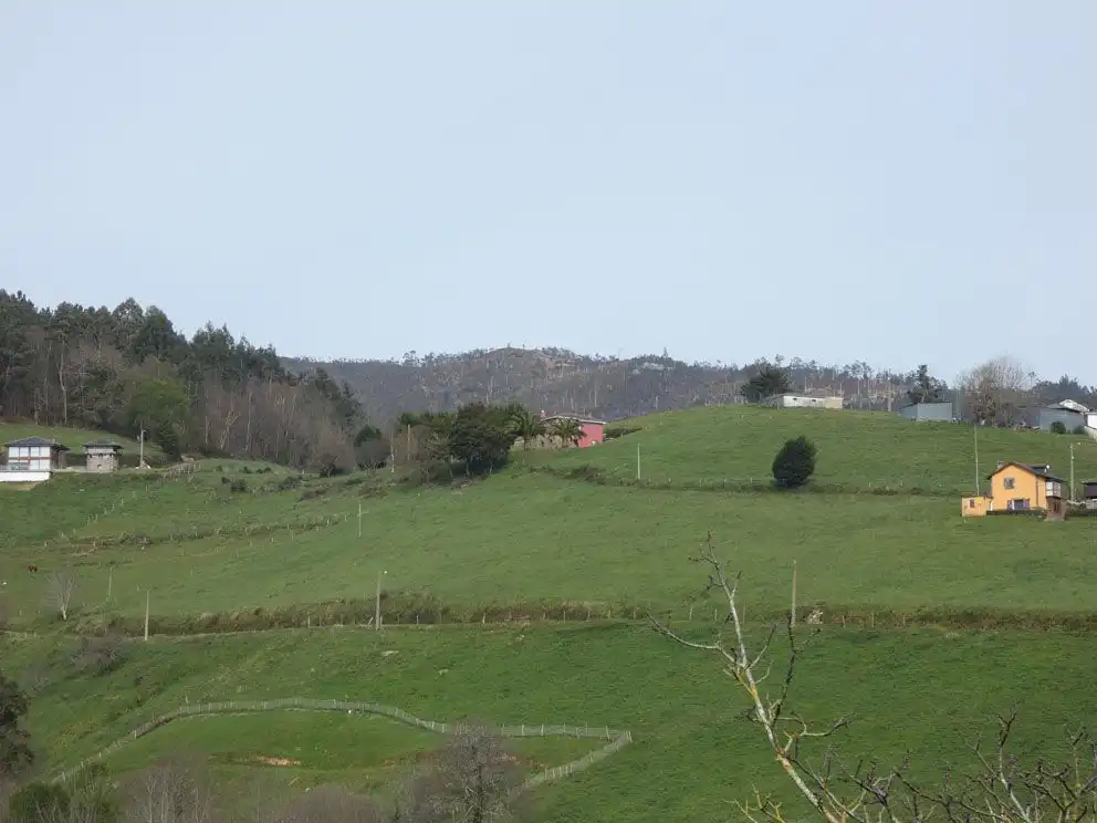 Casa amb jardí en venda a Valdés - Luarca, imagen 4