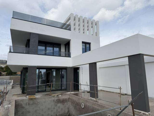 Casa-chalet en Venta en Puerto Marina