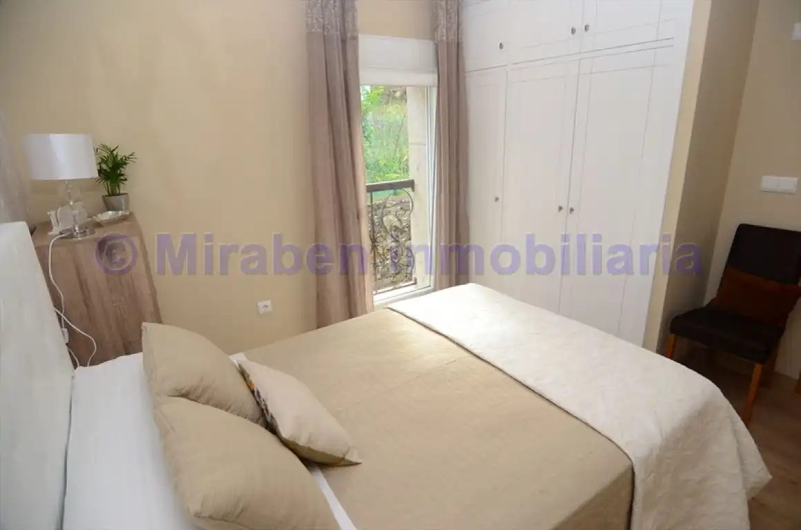 Habitación de Piso de alquiler en Boiro con Calefacción, Terraza y Amueblado