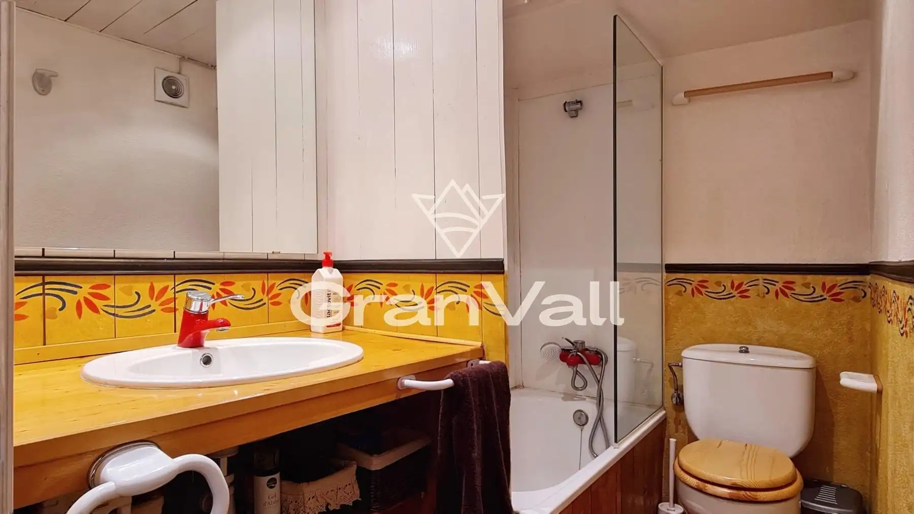 Bany de Casa o xalet en venda en Bolvir amb Calefacció, Jardí privat i Terrassa