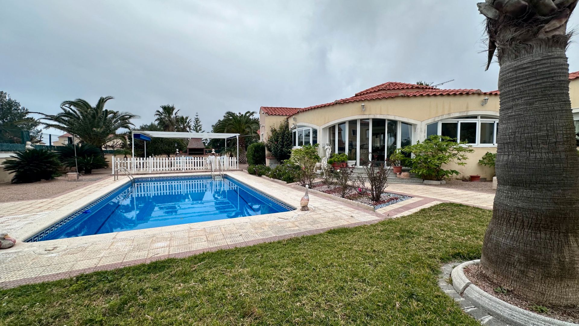 Swimming pool of House or chalet for sale in Mont-roig del Camp  with Air Conditioner, Heating and Private garden