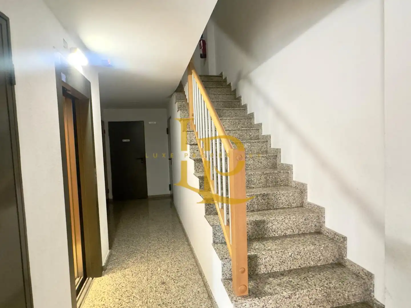 Flat for sale in Castellbisbal  with Air Conditioner, Heating and Oven