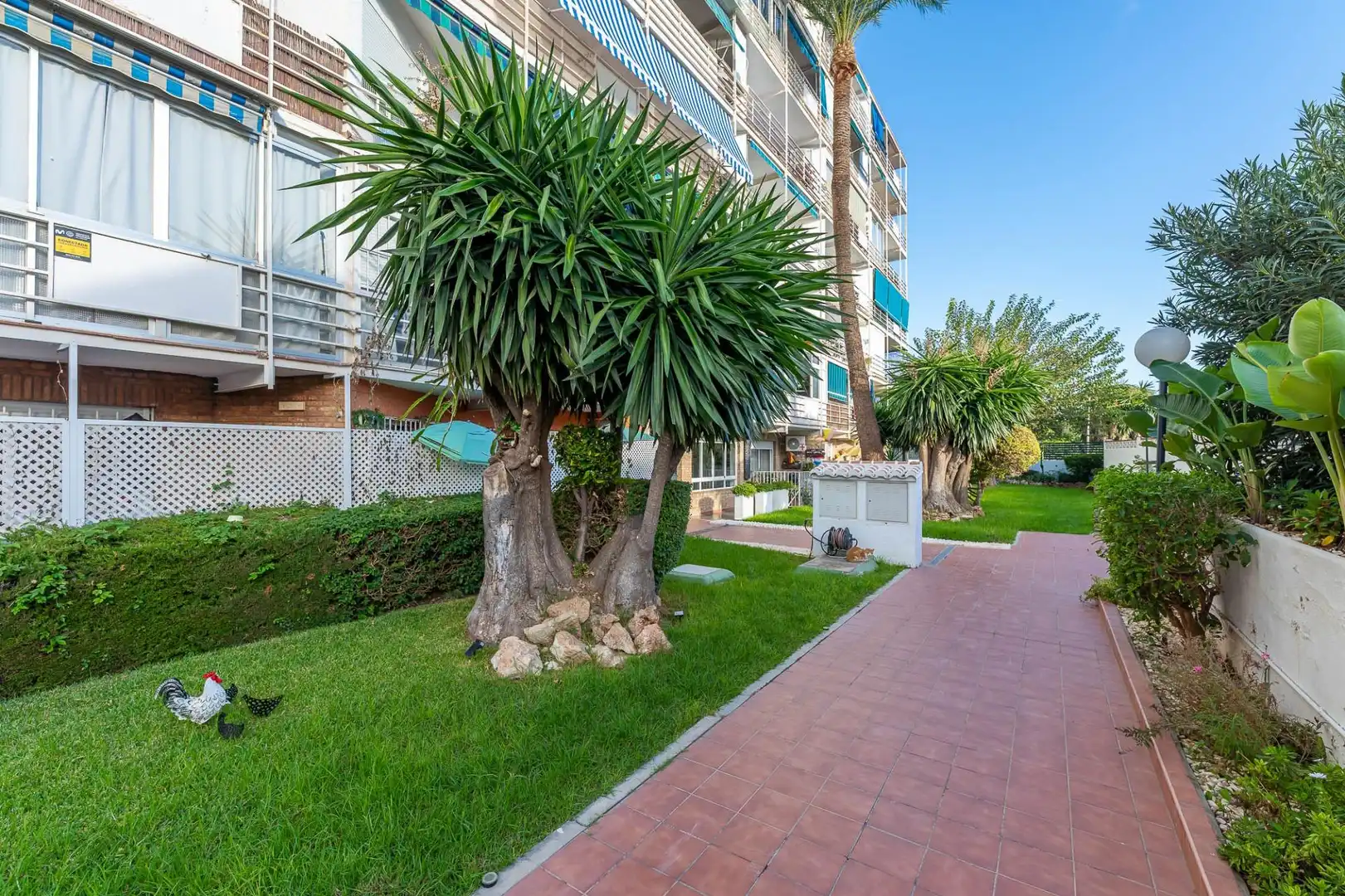 Vista exterior de Apartamento en venta en Benalmádena con Aire acondicionado, Calefacción y Jardín privado