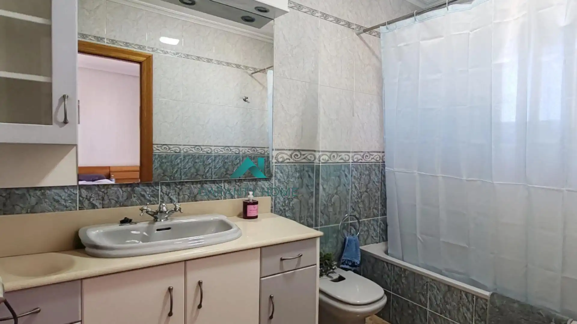 Bany de Casa o xalet en venda en Cartagena amb Aire condicionat i Balcó