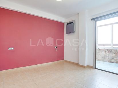 Flat for sale in  Barcelona Capital  with Balcony