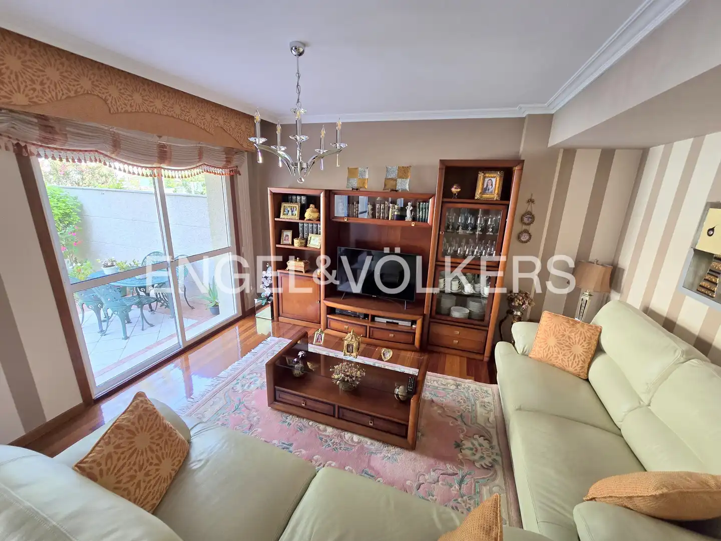 Living room of Detached homes for sale in Vigo   with Heating, Private garden and Terrace