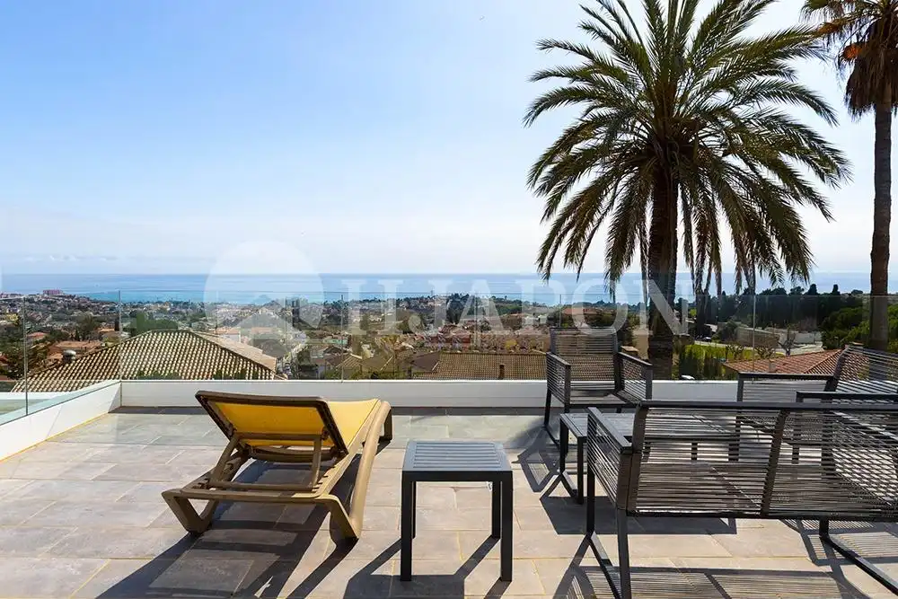 Terraza de Casa o chalet en venta en Alella con Aire acondicionado, Calefacción y Jardín privado