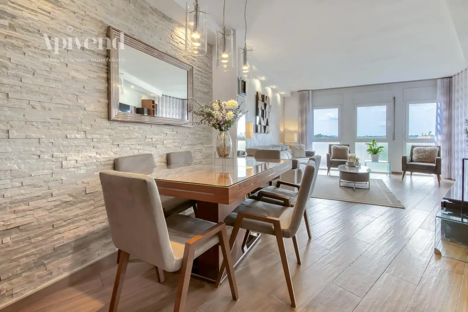 Dining room of Flat for sale in Figueres  with Air Conditioner and Terrace