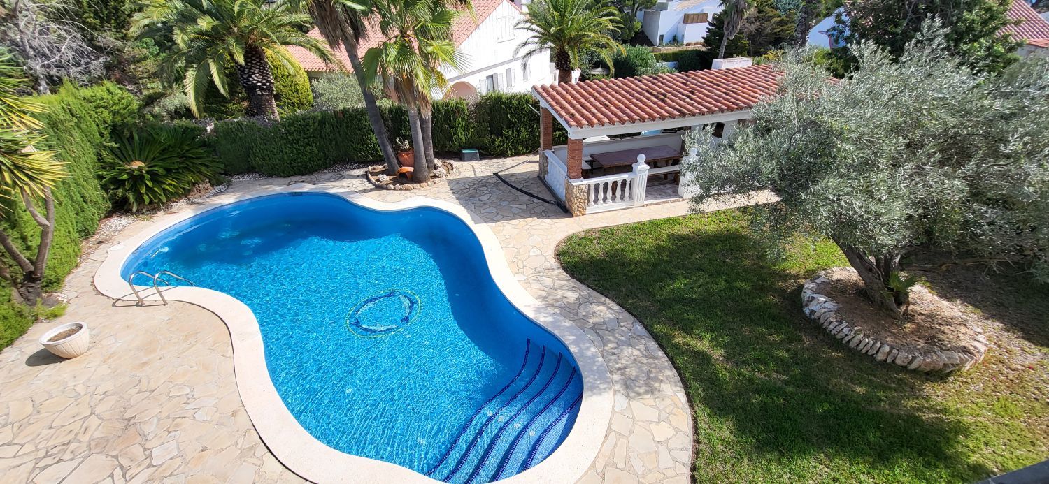 Piscina de Casa o xalet en venda en L'Ampolla amb Aire condicionat, Terrassa i Traster