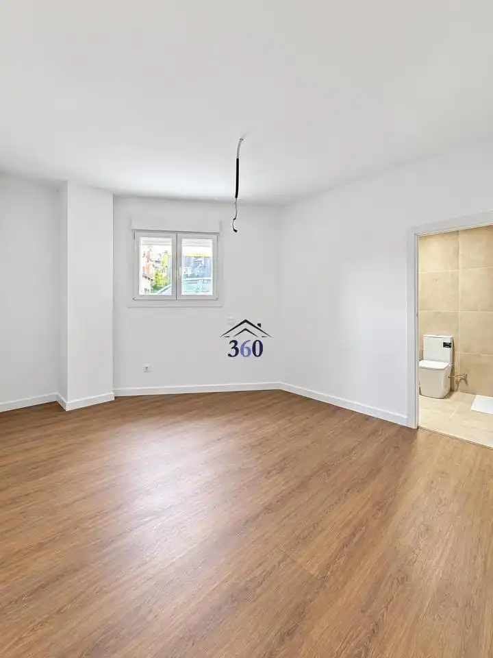 Rez-de-chaussée à vendre à Calle Antonio Floriano Cumbreño, imagen 7