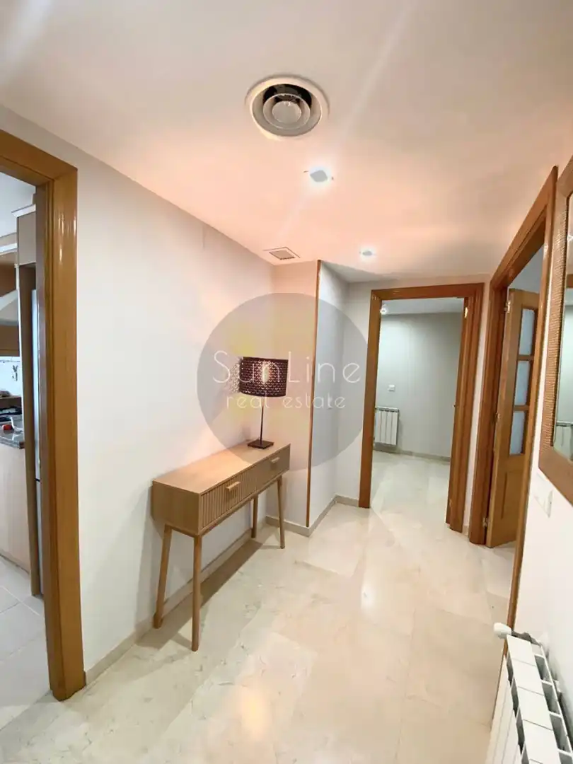 Flat for rent in Valencia  with Air Conditioner, Terrace and Storage room