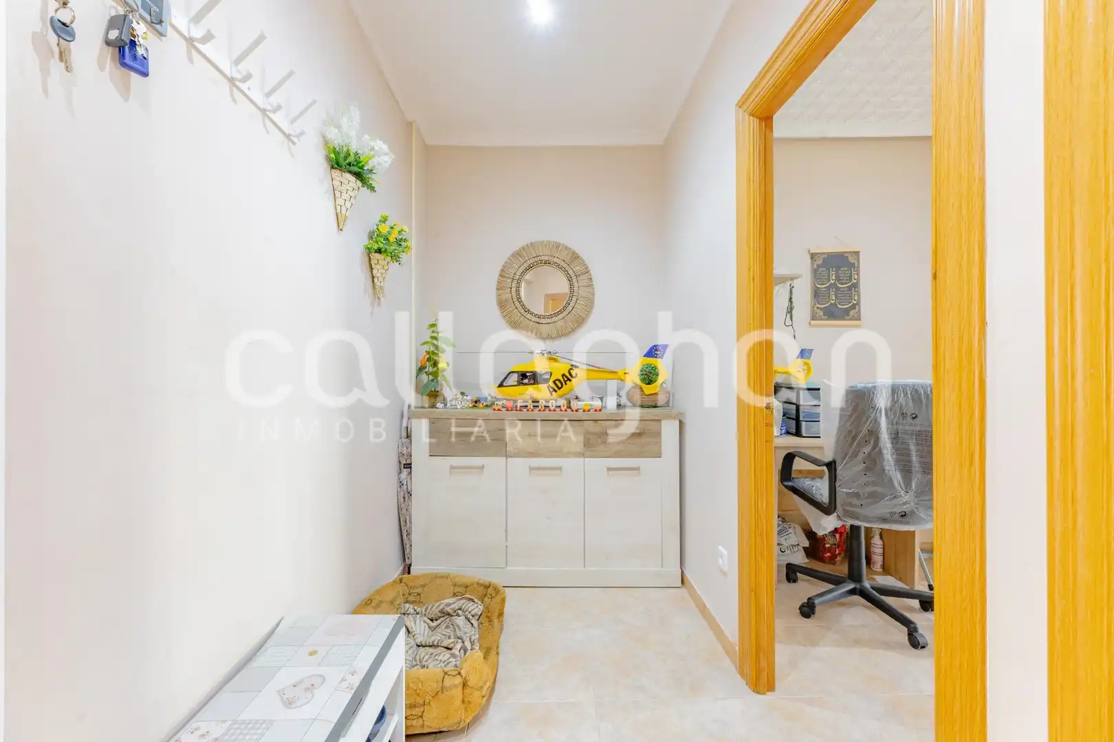 Flat for sale in Silla  with Air Conditioner, Terrace and Furnished