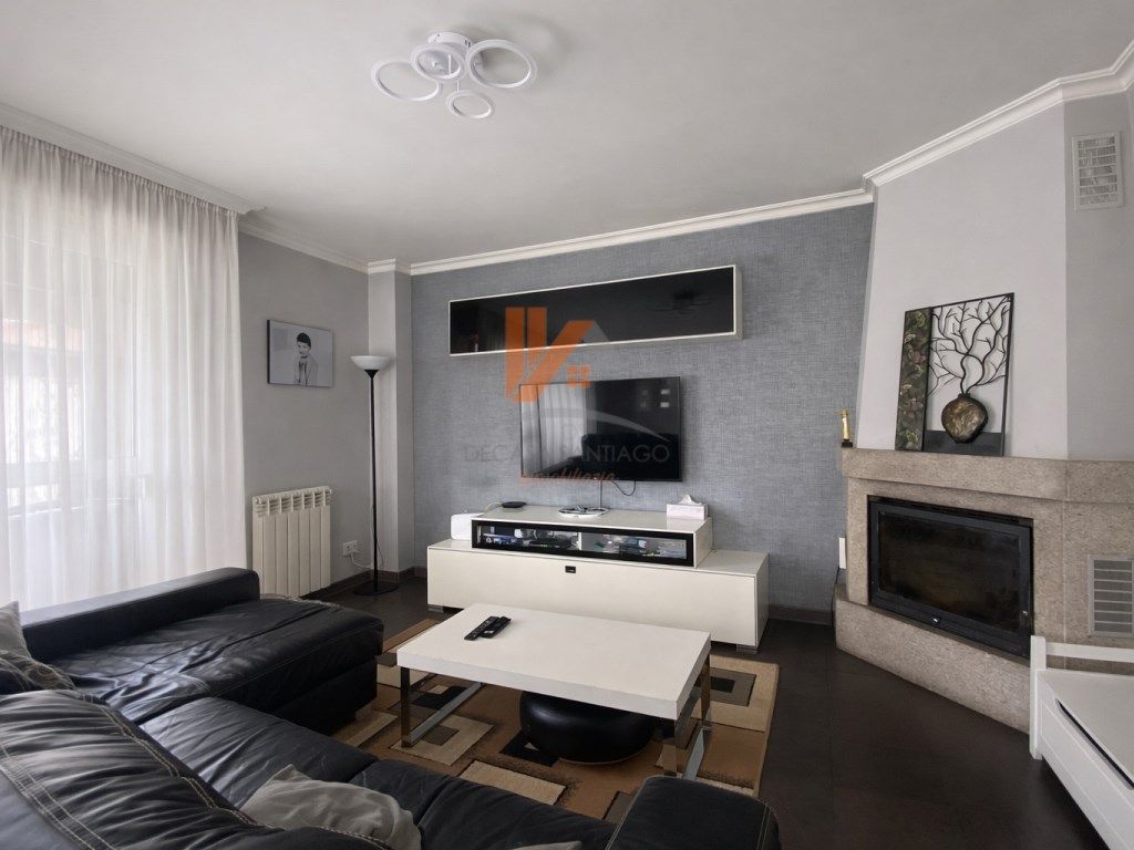 Sala de estar de Casa o chalet en venta en Ames con Jardín privado, Horno y Microondas