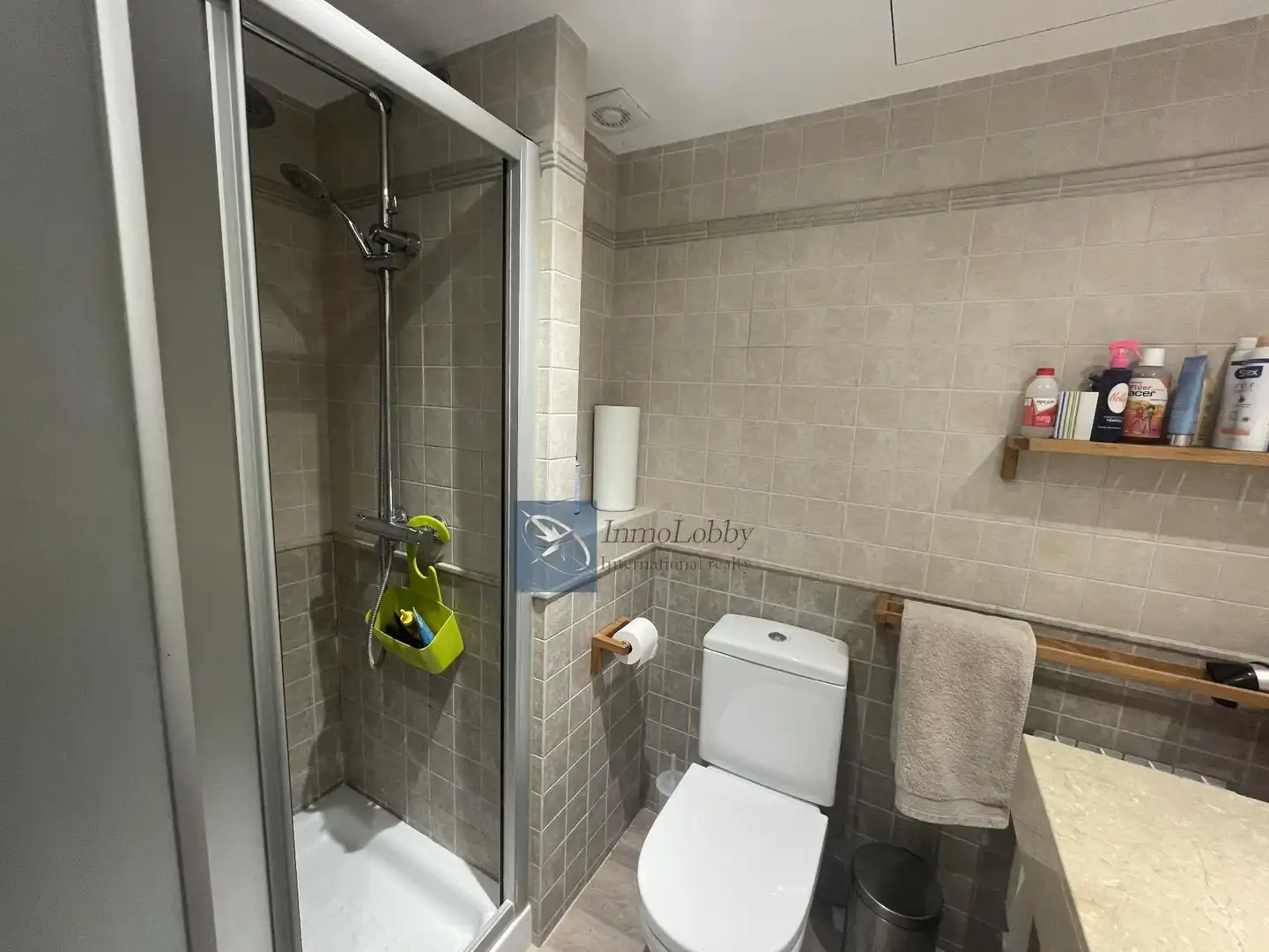 Bany de Apartament en venda en Castell d'Aro, Platja d'Aro i s'Agaró amb Aire condicionat, Calefacció i Terrassa