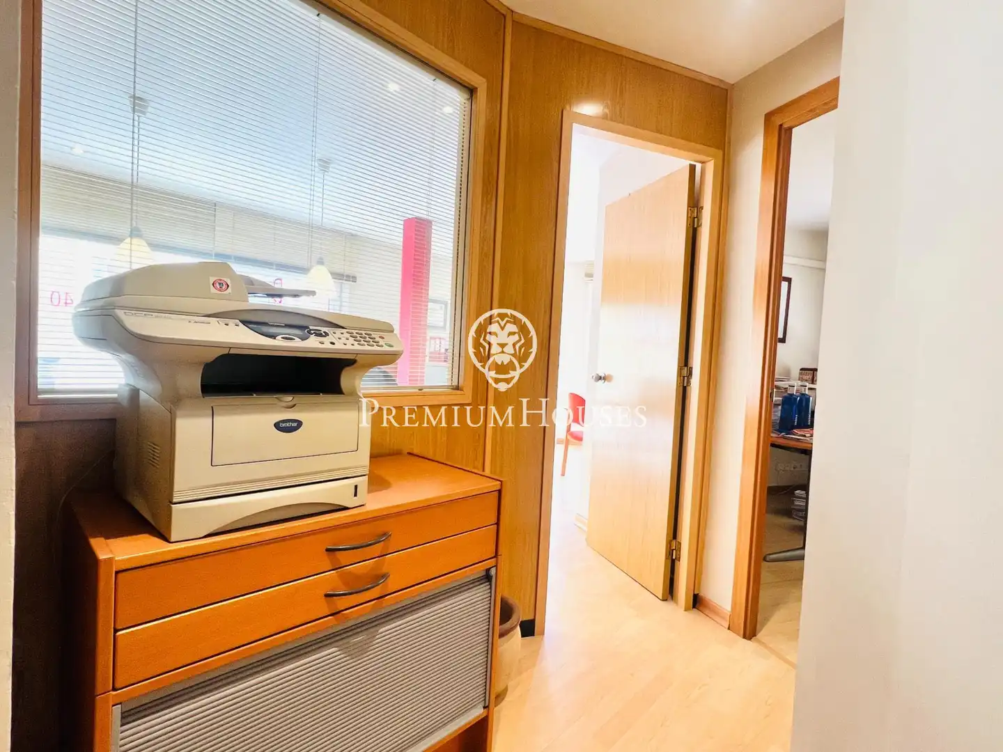 Oficina de alquiler en Castelldefels con Aire acondicionado, Calefacción y Trastero