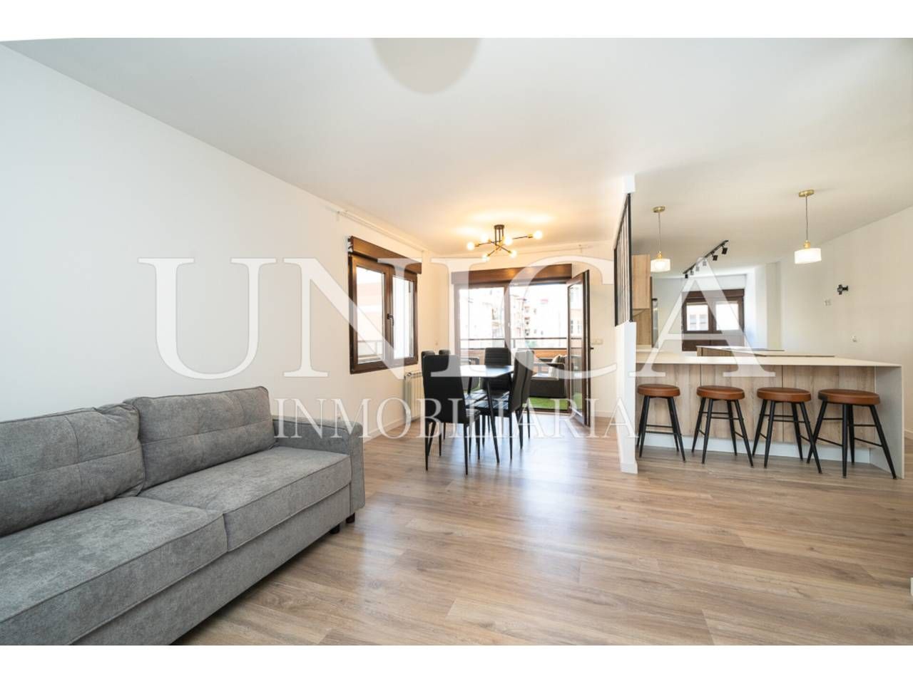 Sala de estar de Piso en venta en  Madrid Capital con Aire acondicionado, Calefacción y Terraza