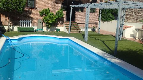 Foto 2 de Casa adosada en venta en Calle Cisne, Los Villares, Arganda del Rey