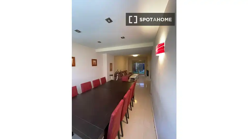 Flat for rent in Almendrales