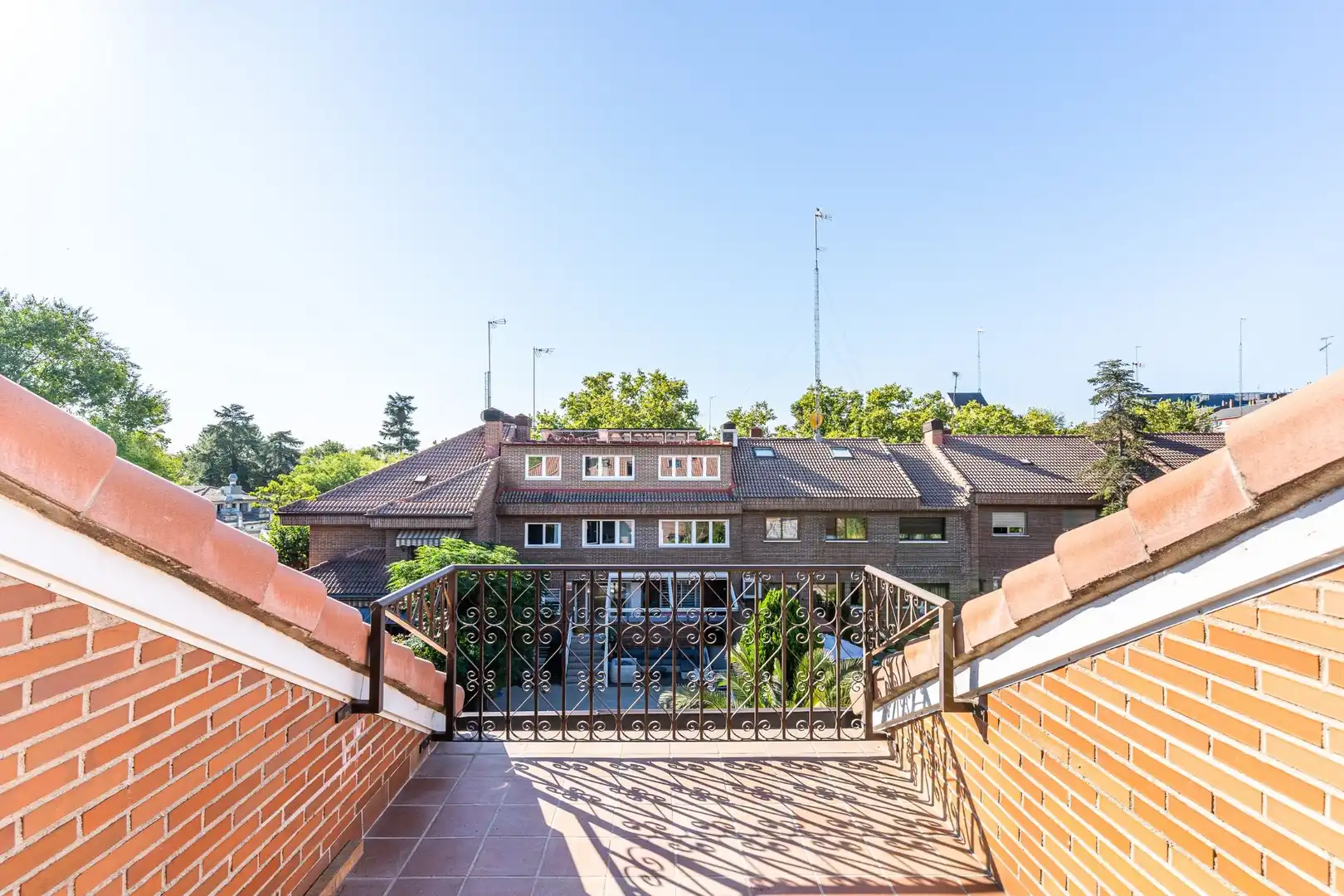 Adossat amb jardí en venda a Hortaleza, imagen 22