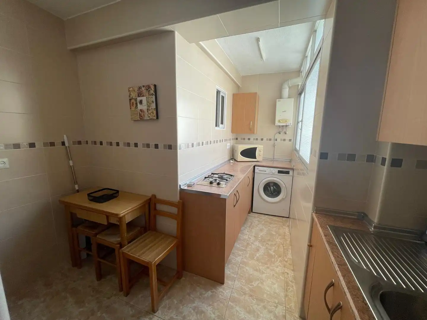 Cocina de Piso de alquiler en Málaga con Aire acondicionado, Calefacción y Terraza