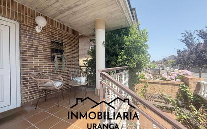 Terrassa de Casa o xalet en venda en Laredo amb Calefacció, Jardí privat i Terrassa