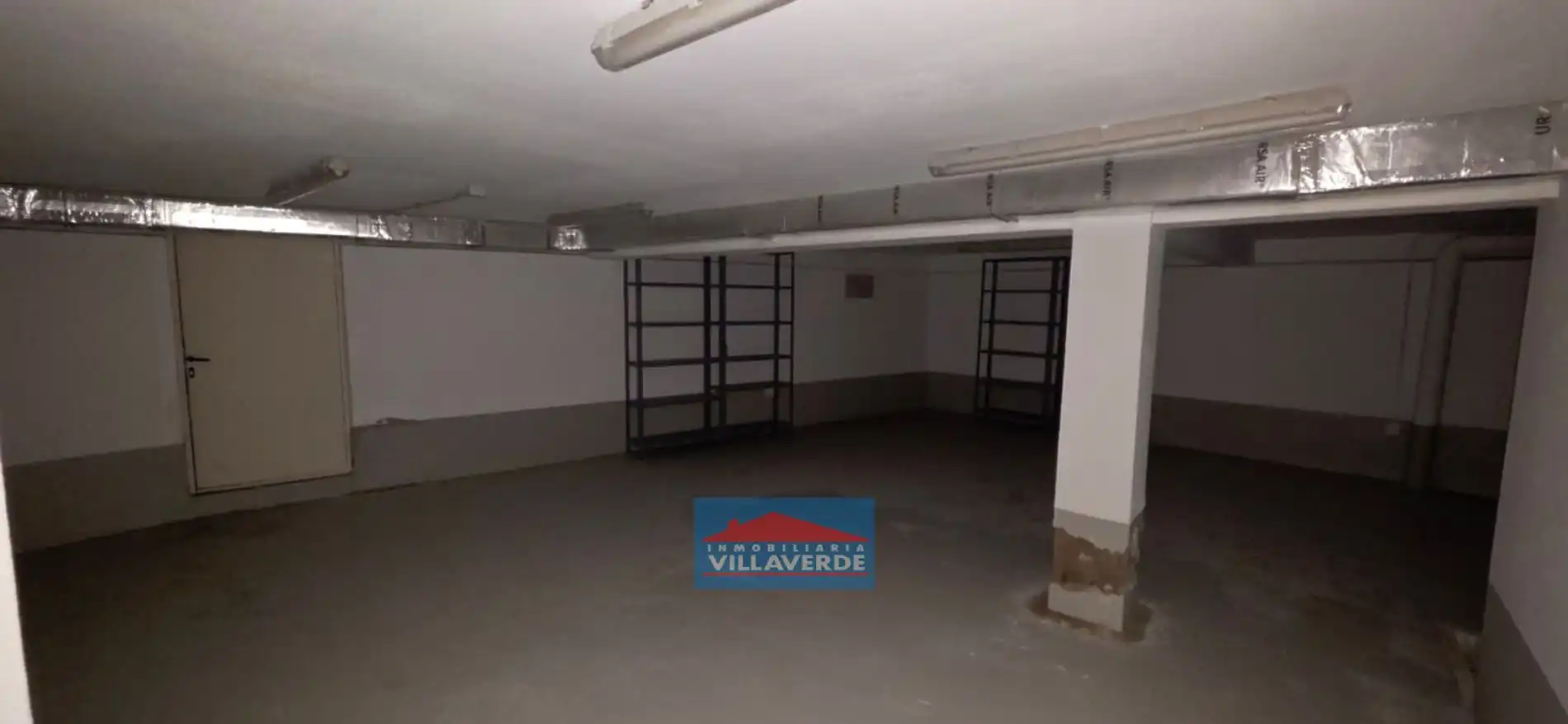 Business premises for sale in Cangas pueblo, imagen 36