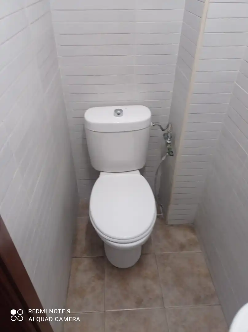 Bathroom of Commercial properties for rent in Melilla  with Air Conditioner