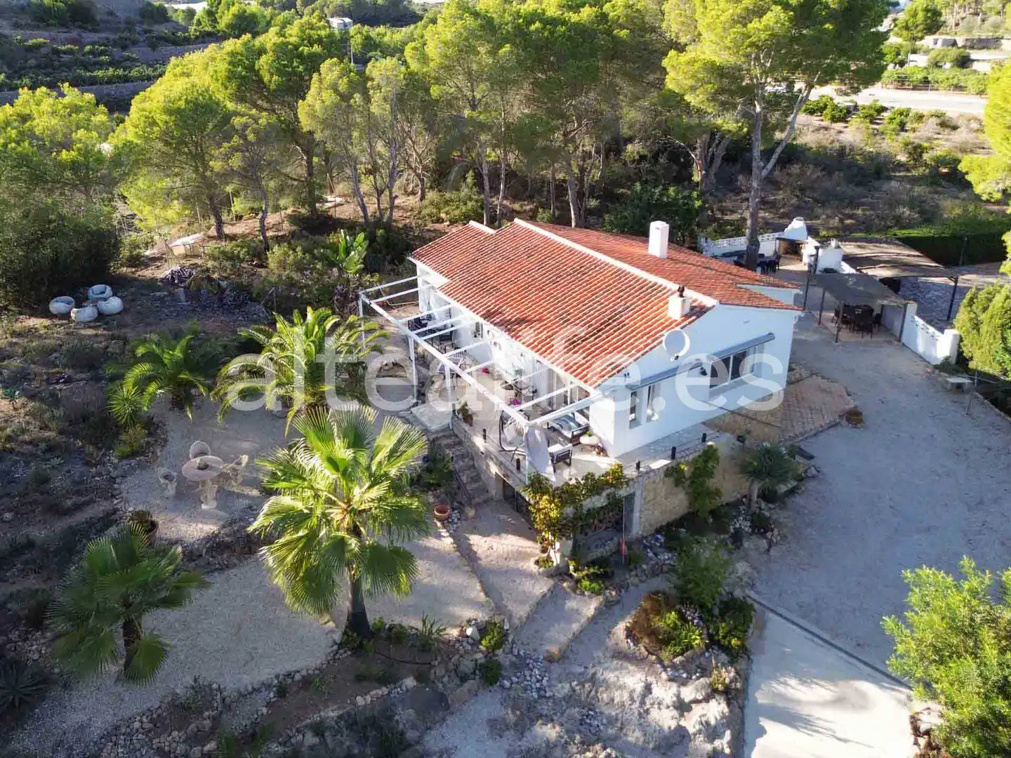 Vista exterior de Casa o xalet en venda en Altea amb Aire condicionat, Jardí privat i Terrassa