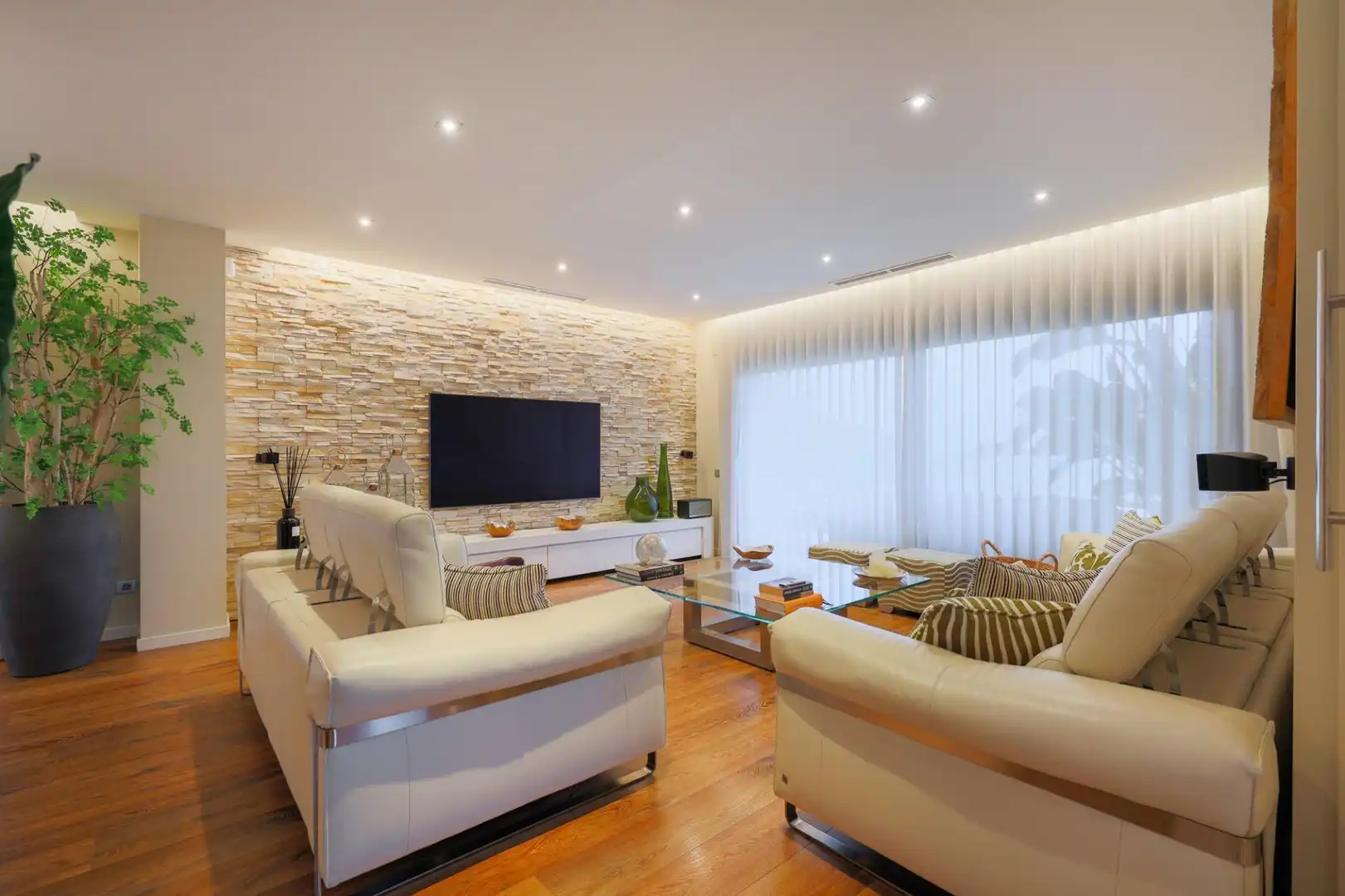 Sala de estar de Casa o chalet en venta en Vilassar de Dalt con Aire acondicionado, Calefacción y Jardín privado