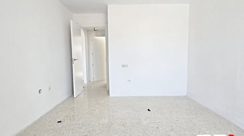 Foto 4 de Piso en venta en Real, Ogíjares, Granada