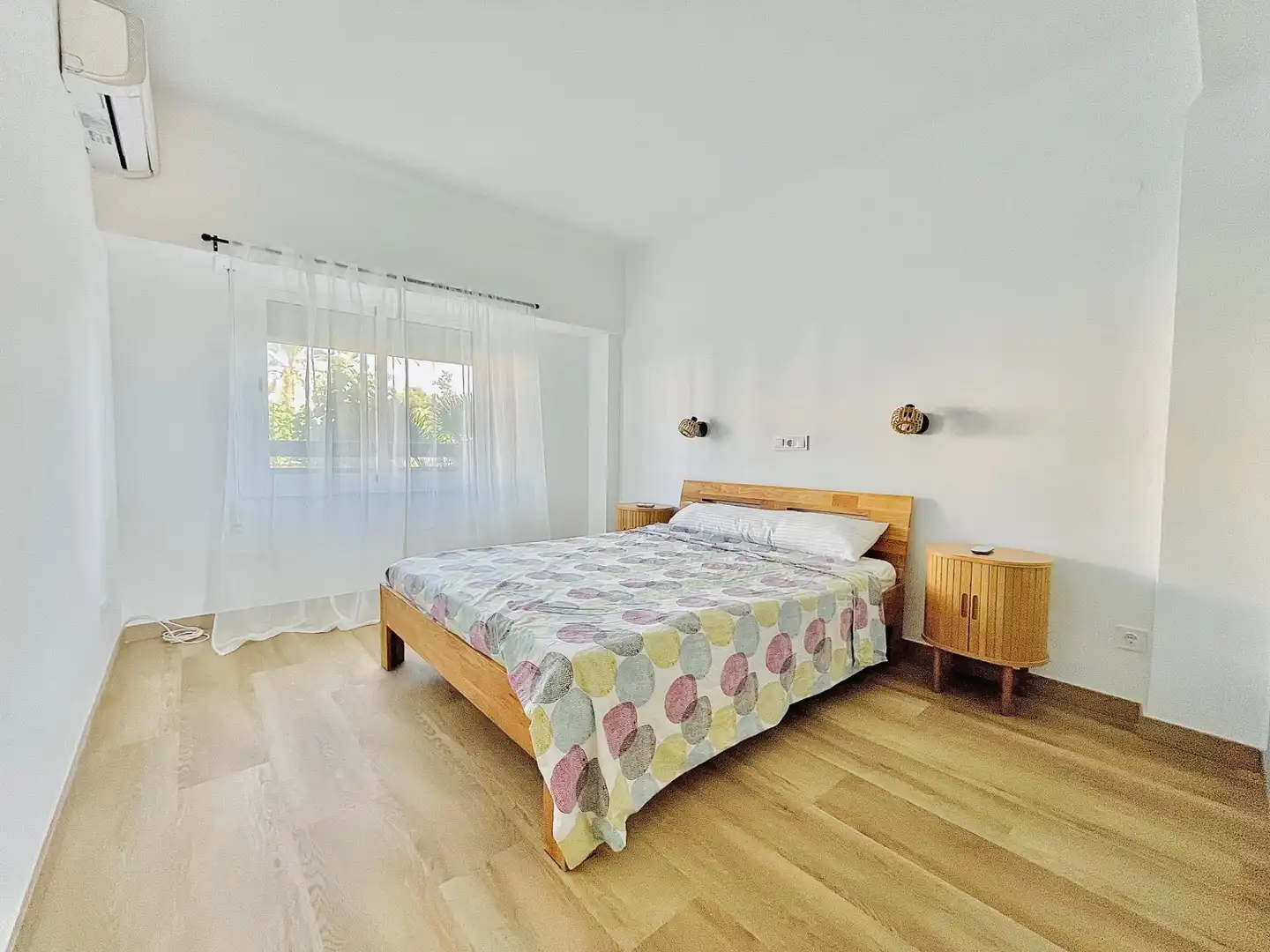 Schlafzimmer von Wohnungen zum Verkauf in Dénia mit Klimaanlage, Heizung und Privatgarten