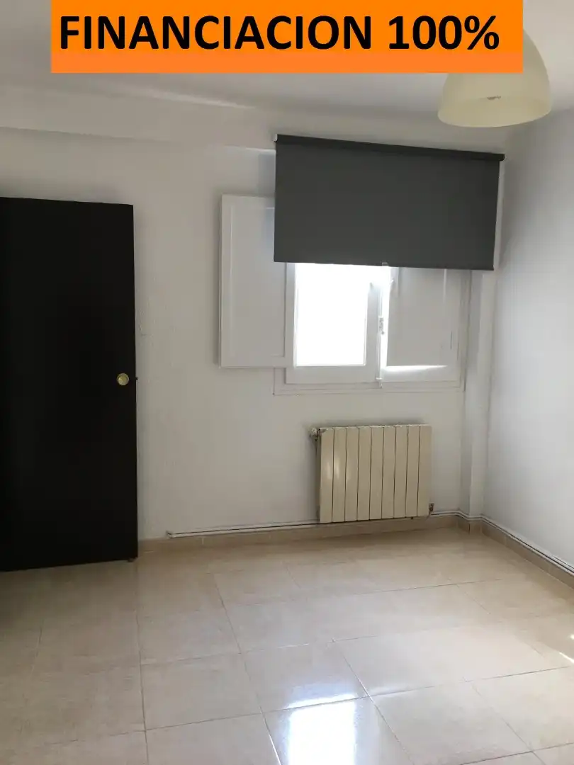 Bedroom of Flat for sale in Zaragoza  with Heating and Balcony