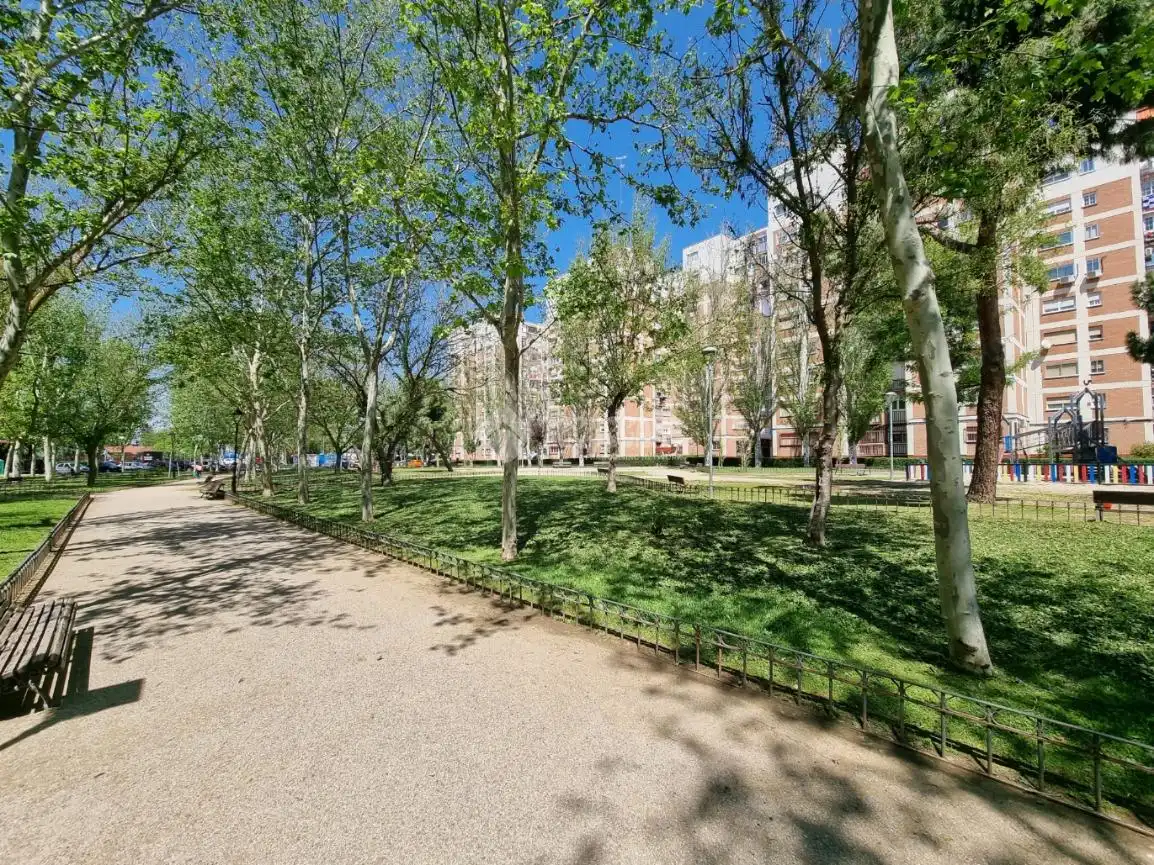 Vista exterior de Piso en venta en Móstoles con Aire acondicionado, Calefacción y Parquet