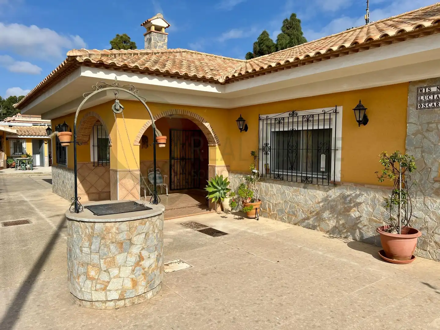 Casa o xalet en venda en Alicante / Alacant amb Jardí privat, Terrassa i Traster