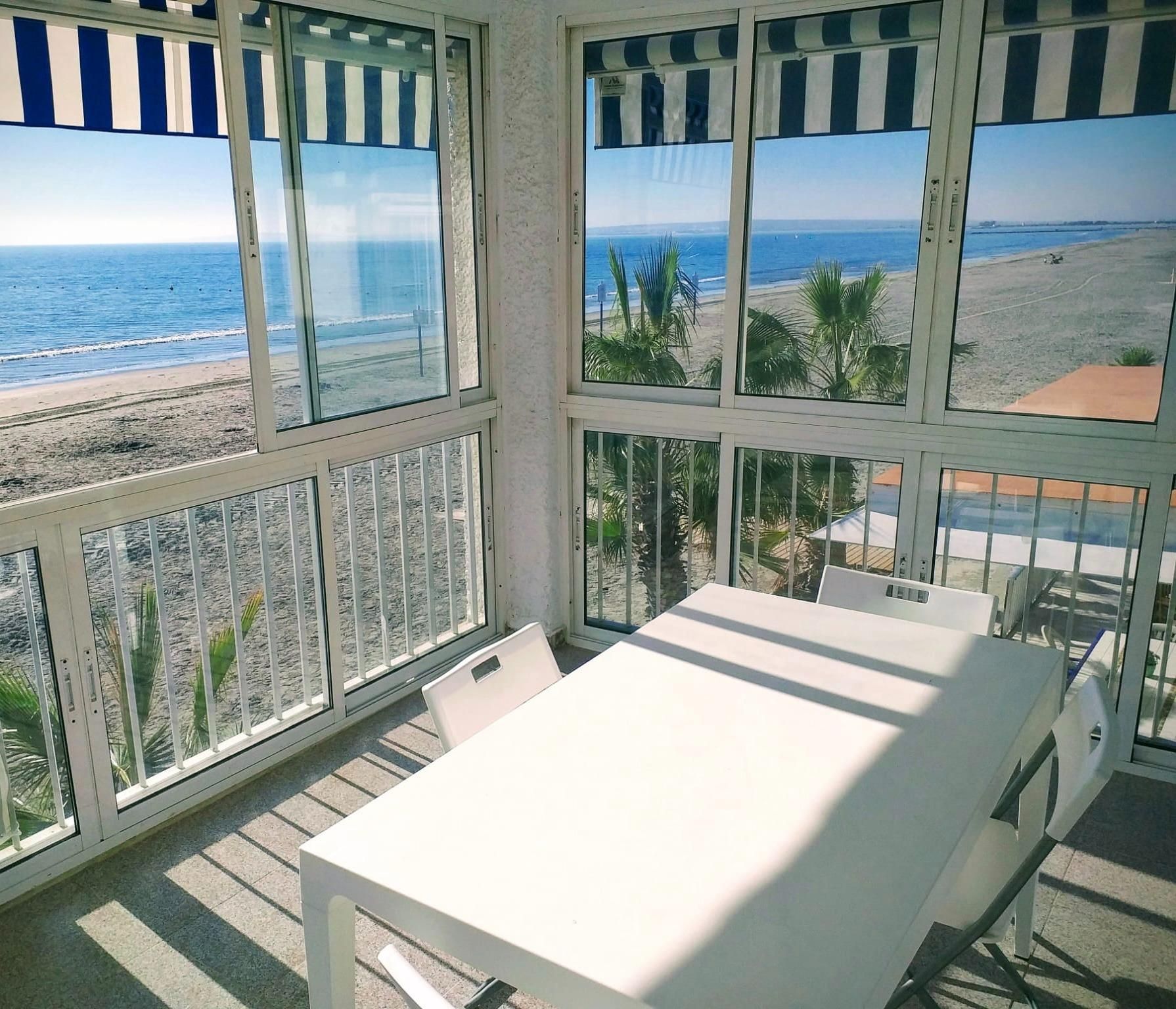 Flat to rent in Avenida VICENTE BLASCO IBAÑEZ, Playa Tamarit - Playa Lissa