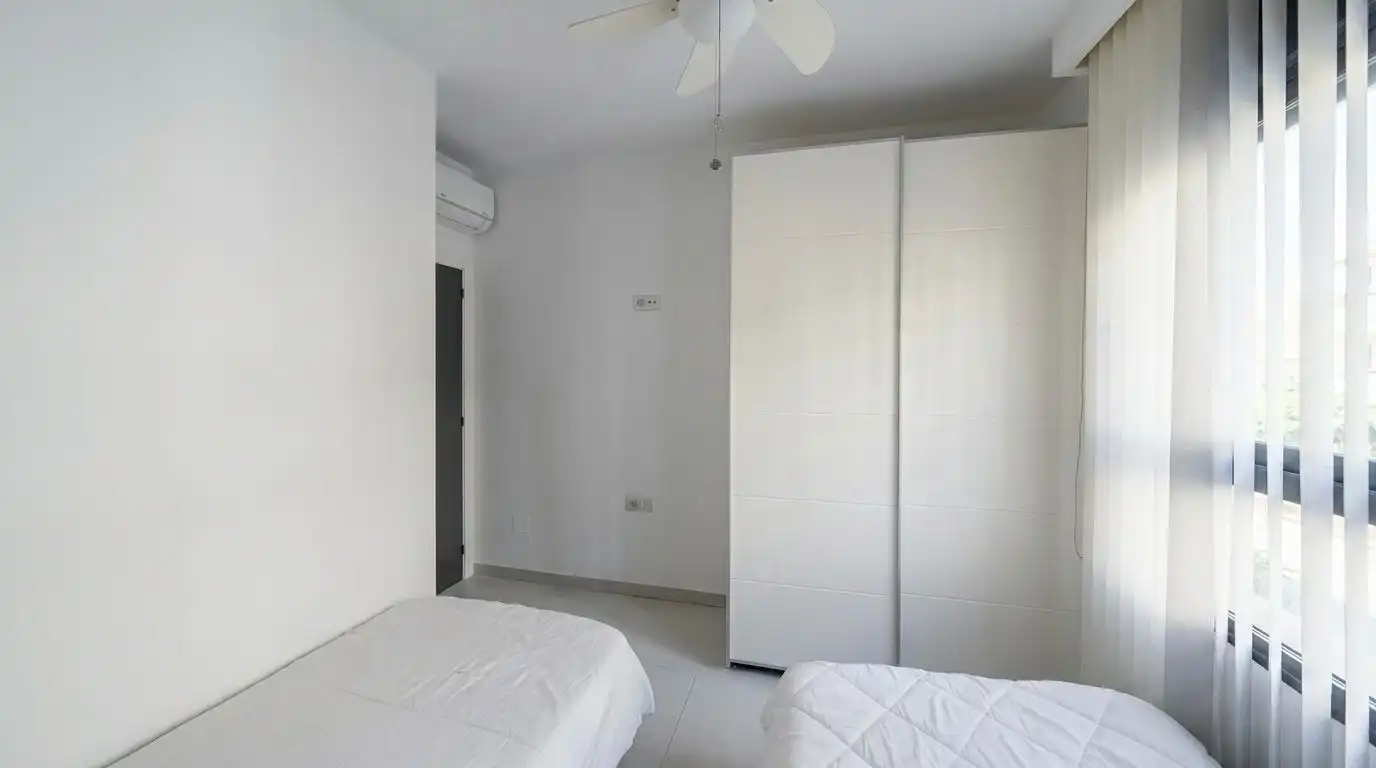 Piso con piscina en alquiler en Pueblo Latino, imagen 5