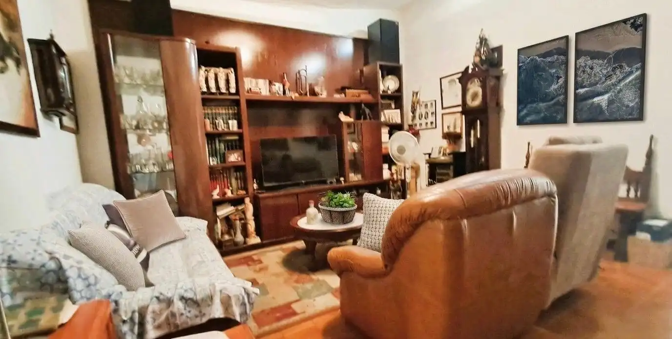 Sala d'estar de Casa adosada en venda en Mataró amb Aire condicionat, Calefacció i Jardí privat
