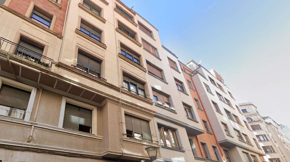 Exterior view of Attic for sale in Bilbao   with Heating, Storage room and Oven