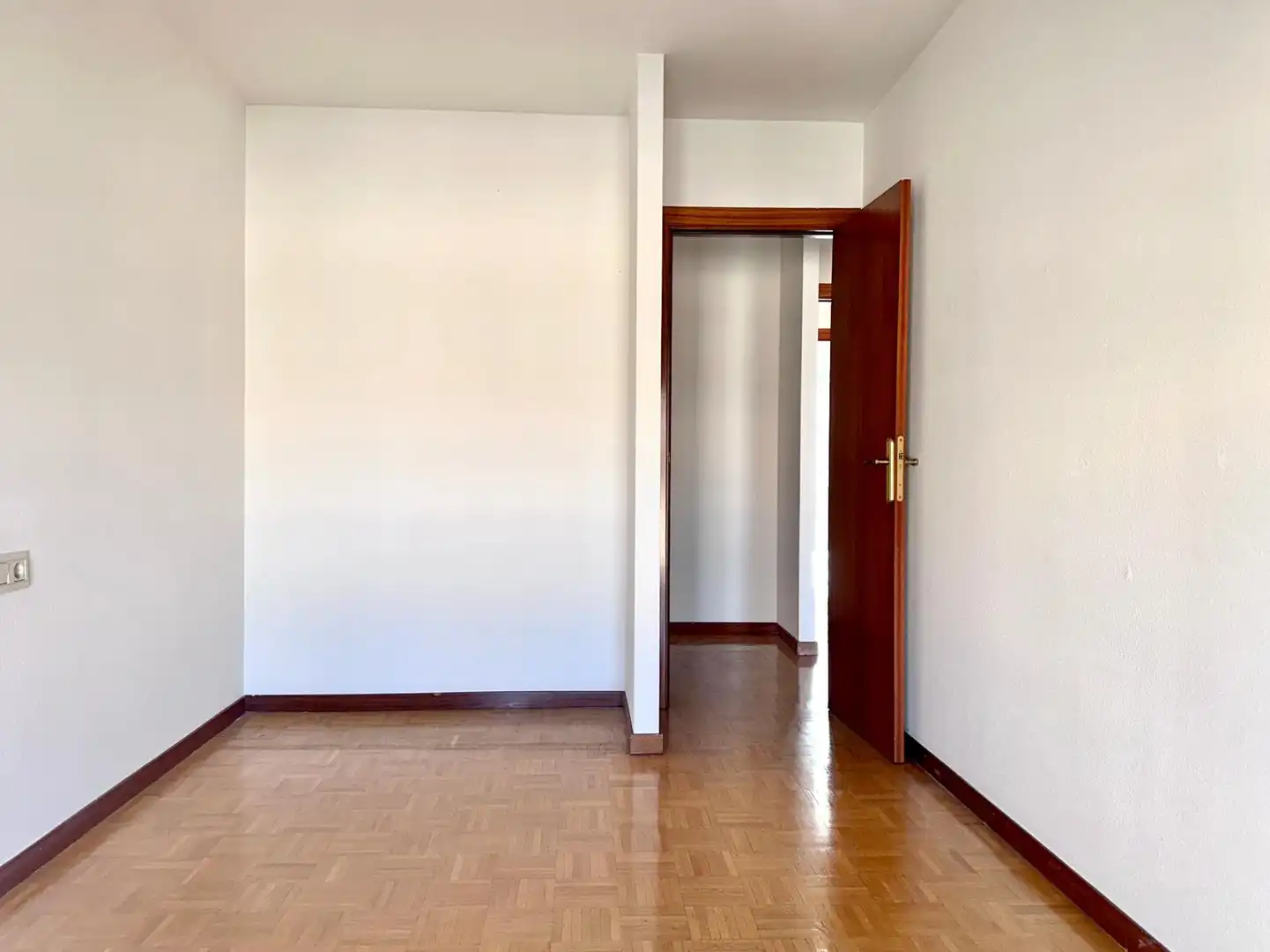 Habitación de Piso en venta en Ansoáin / Antsoain con Calefacción, Parquet y Trastero